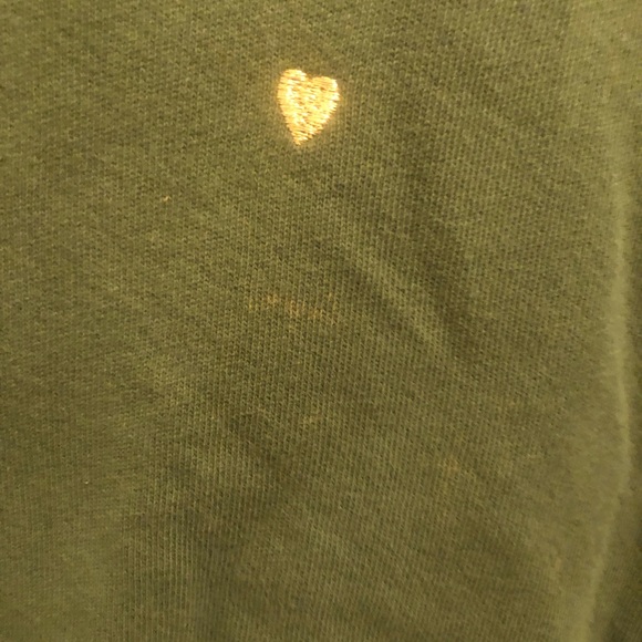 🤩 “THE GREAT” SIZE 3 GREEN SWEATSHIRT W/ EMBROIDERED ❤️’s! 🌟 - Picture 9 of 16
